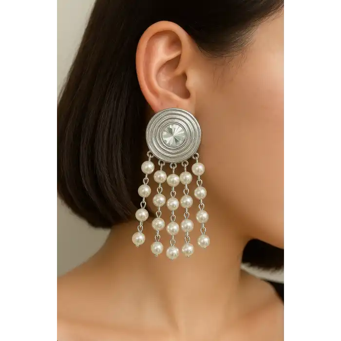 Gümüş Renk Taş Ve İnci Detaylı Tasarım Küpe (Çift)