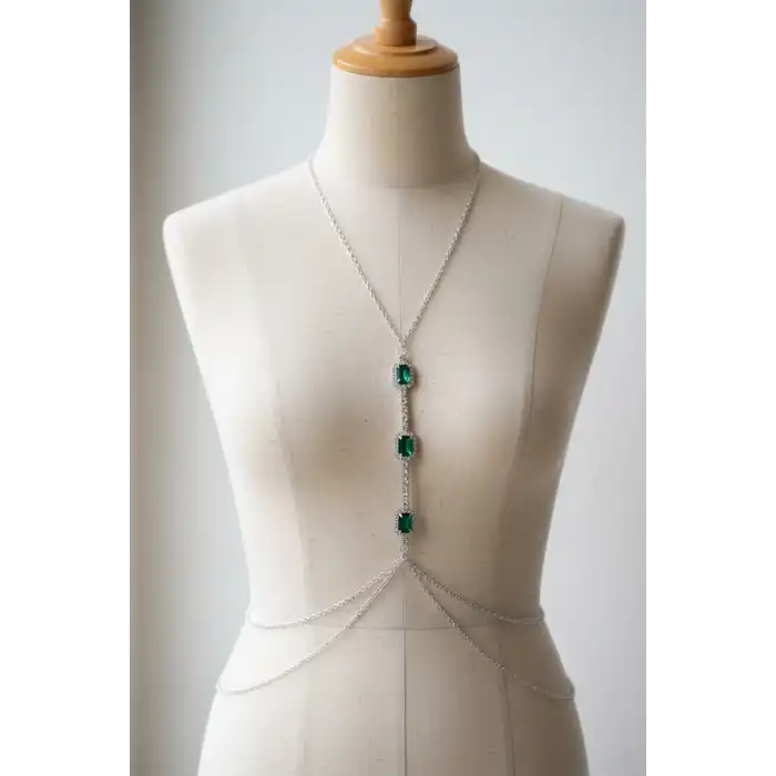 Gümüş Renk Yeşil Taş Detaylı Vücut Aksesuarı