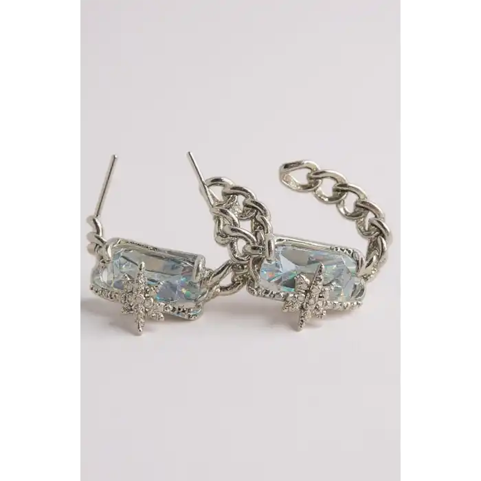 Gümüş Renk Yıldız Figürlü Taş Detaylı 14K Altın Kaplama Küpe (Çift)