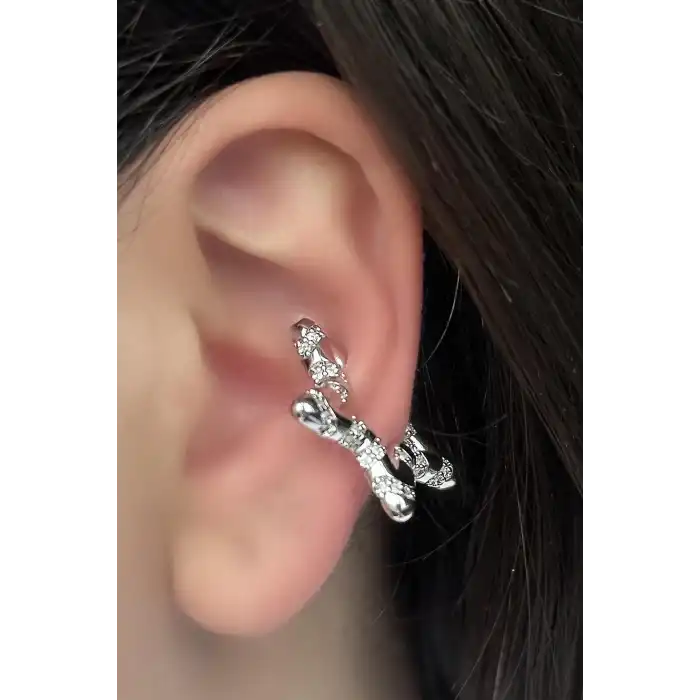Gümüş Renk Yıldız Figürlü Taş Detaylı Ear Cuff (Tek)