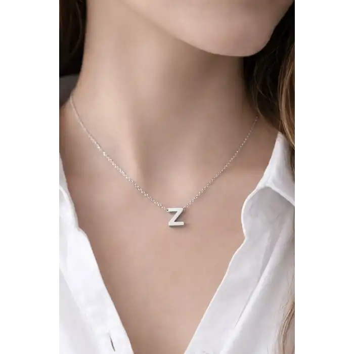 Gümüş Renk Z Harf Çelik Kolye