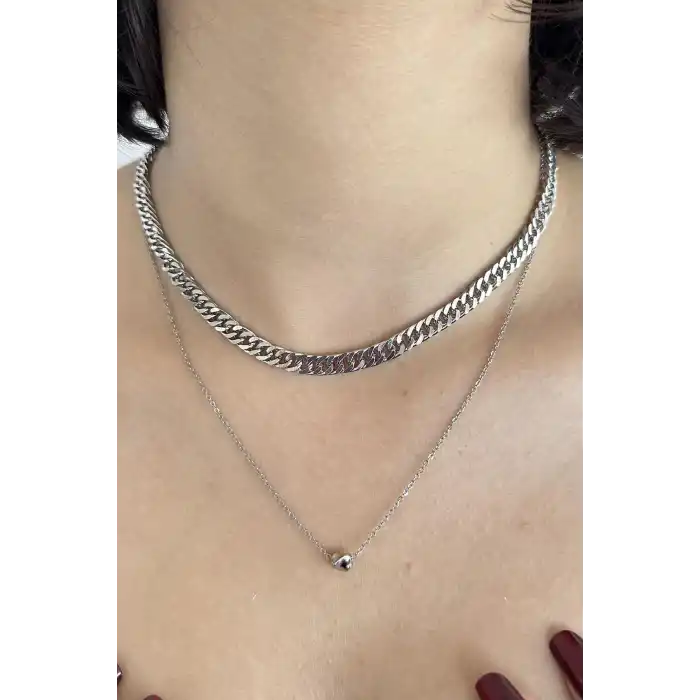 Gümüş Renk Zincir Detaylı İkili Kolye