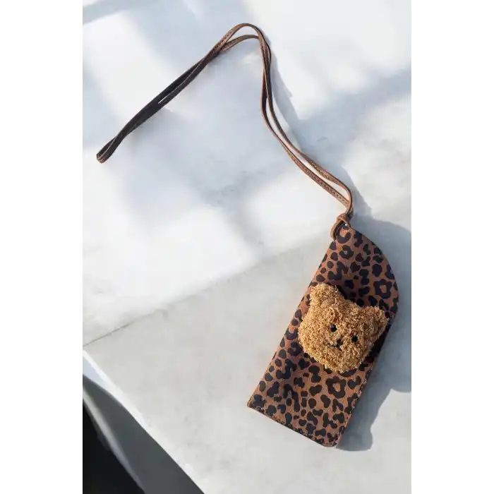 Kahve Renk Leopar Desenli Ayıcık Figürlü Boyundan Asmalı Gözlük Kılıfı