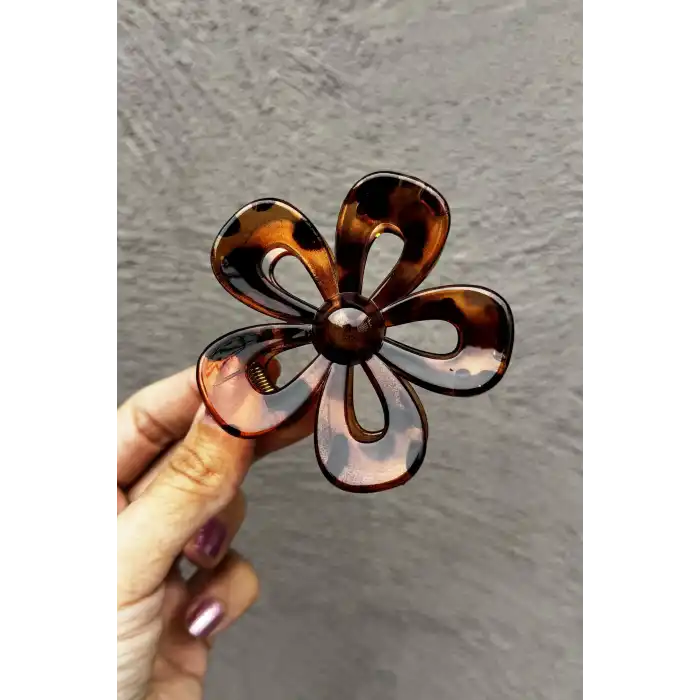 Kahverengi Çiçek Figürlü Leopar Desenli Mandal Toka