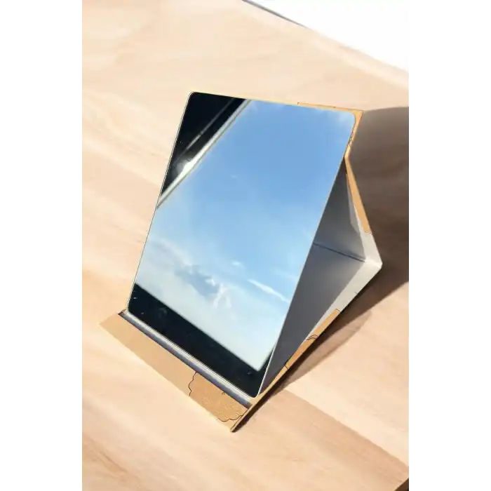 Kahverengi Kurabiye Ve Kız Figürlü Masa Aynası