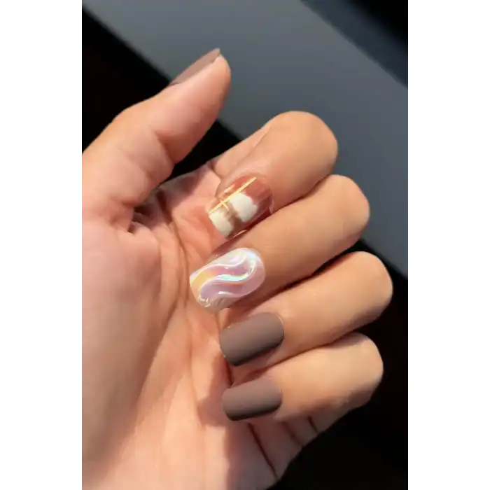 Karışık Renk 41li Takma Tırnak Seti