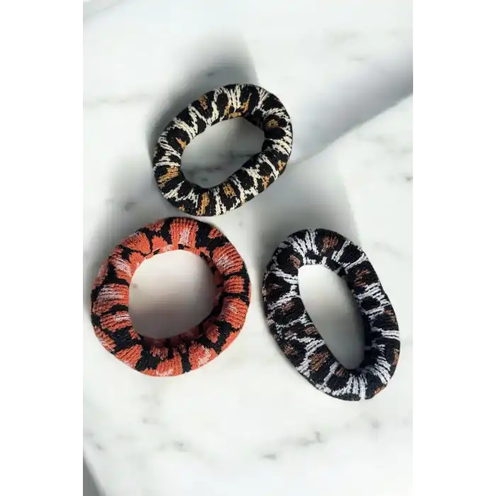 Karışık Renk Leopar Desenli 3lü Havlu Toka