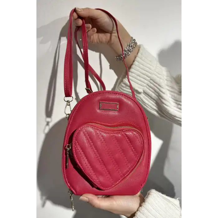 Koyu Pembe Renk Kalp Detaylı Deri Kadın Çanta
