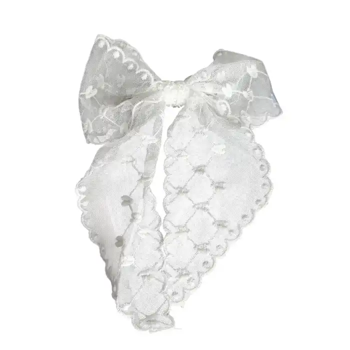 Krem Renk Kurdele Figürlü Otomat Toka