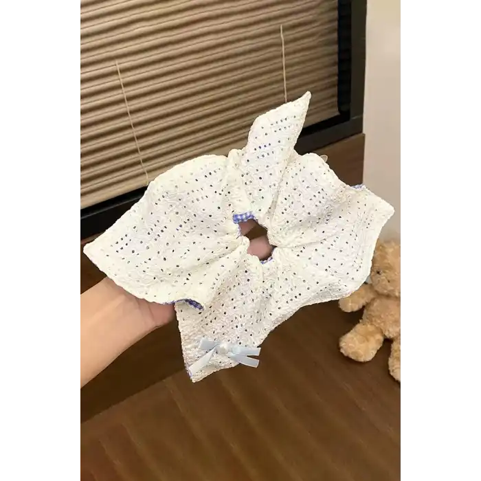 Krem Renk Kurdele Figürlü Simit Toka