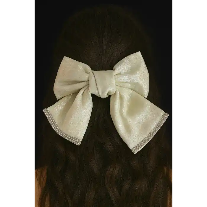 Krem Renk Kurdele Figürlü Taş Detaylı Otomat Toka