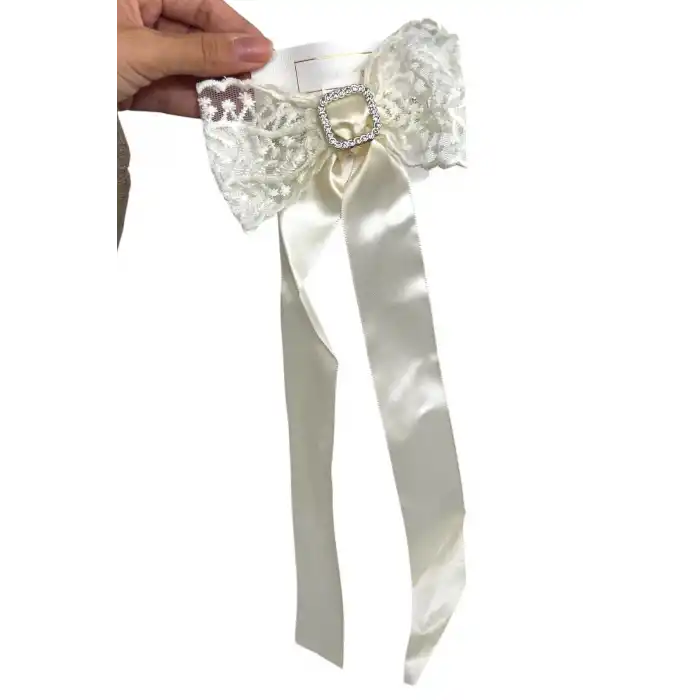 Krem Renk Kurdele Figürlü Taş Detaylı Otomat Toka