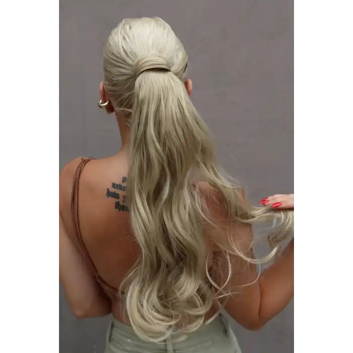 Küllü Sarı Renk Cırtcırtlı Dalgalı At Kuyruğu Saç