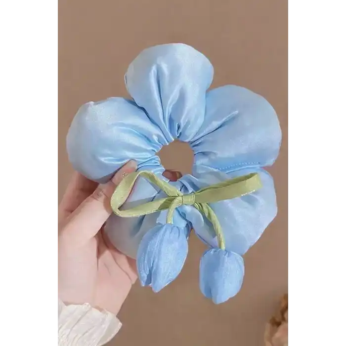 Mavi Renk Çiçek Figürlü Sallantılı Simit Toka