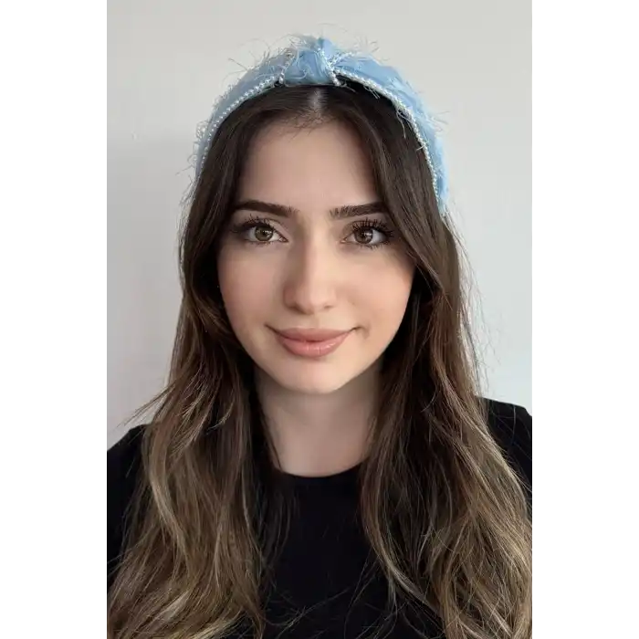 Mavi Renk İnci Detaylı Taç