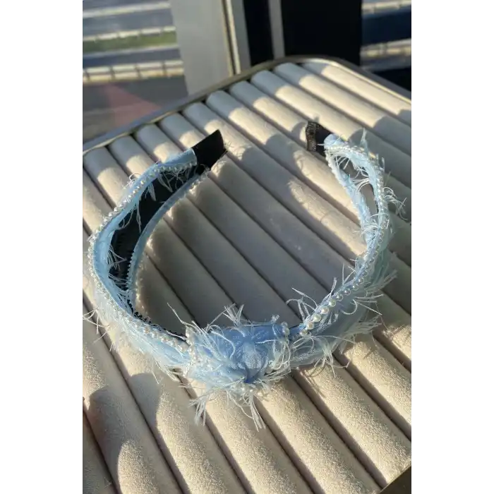 Mavi Renk İnci Detaylı Taç