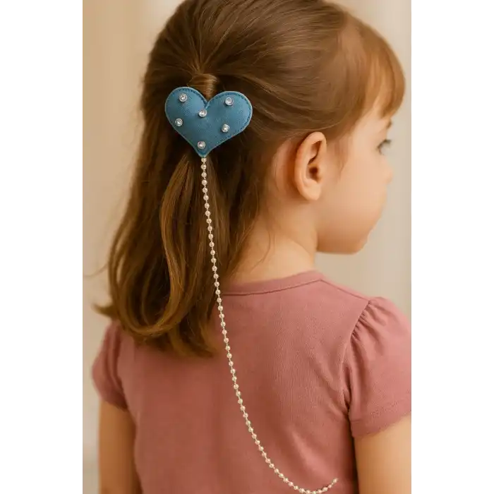 Mavi Renk Kalp Figürlü Sallantılı İnci Detaylı Çocuk Yan Toka