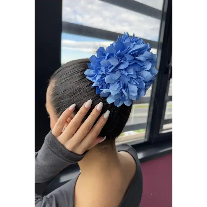 Mavi Renk Kasımpatı Çiçeği Detaylı Mandal Toka