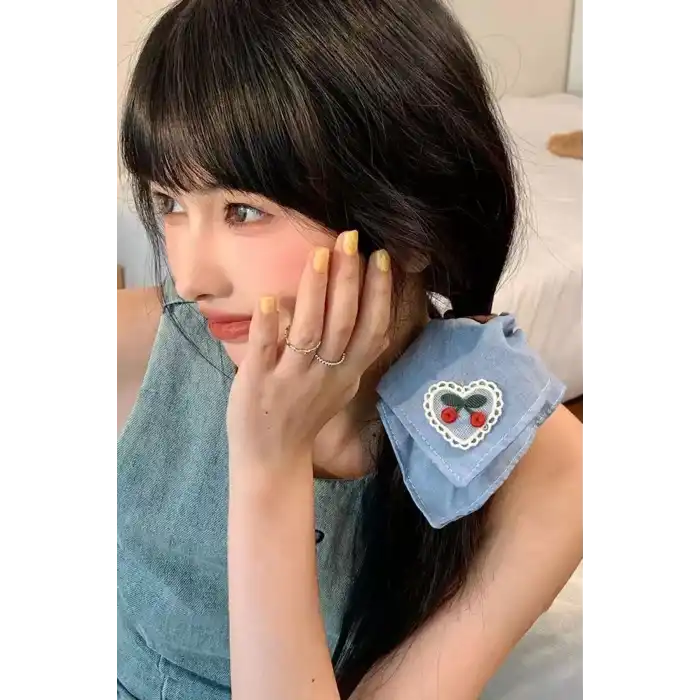 Mavi Renk Kiraz Figürlü Simit Toka