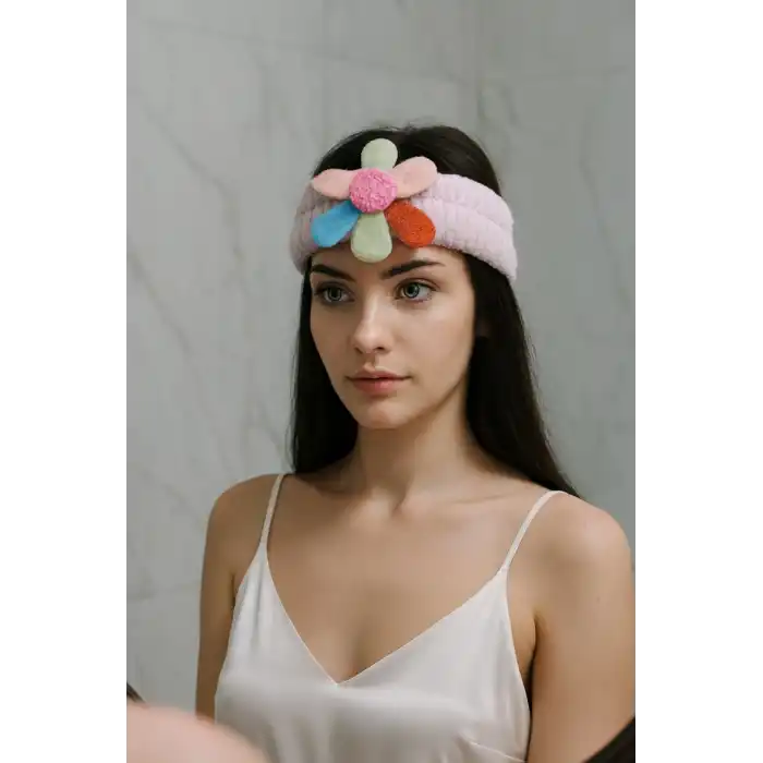 Mor Renk Çiçek Figürlü Peluş Saç Bandı