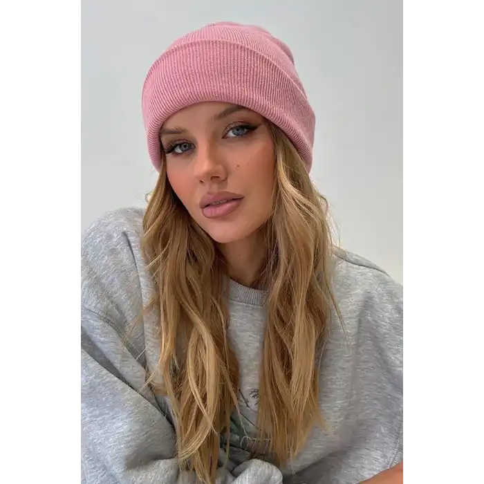 Pembe Renk Bere/ Şapka