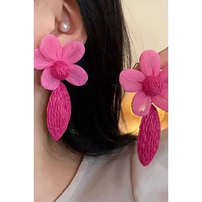 Pembe Renk Çiçek Figürlü Küpe (Çift)