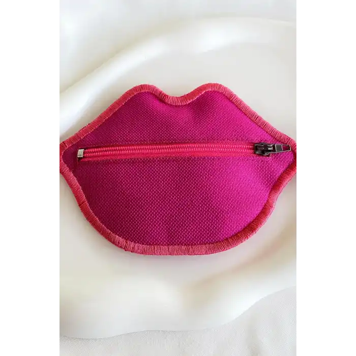 Pembe Renk Dudak Detaylı Kadın Cüzdan