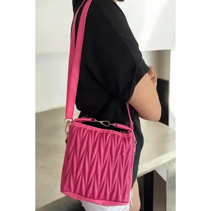 Pembe  Renk Kadın Deri Çanta