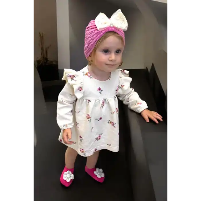Pembe Renk Kurdele Ve Çiçek Detaylı Çocuk Saç Bonesi Ve Çorap Set
