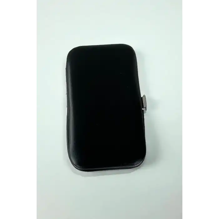 Siyah Renk 7 Parça Manikür/ Pedikür Kutulu Törpü Set