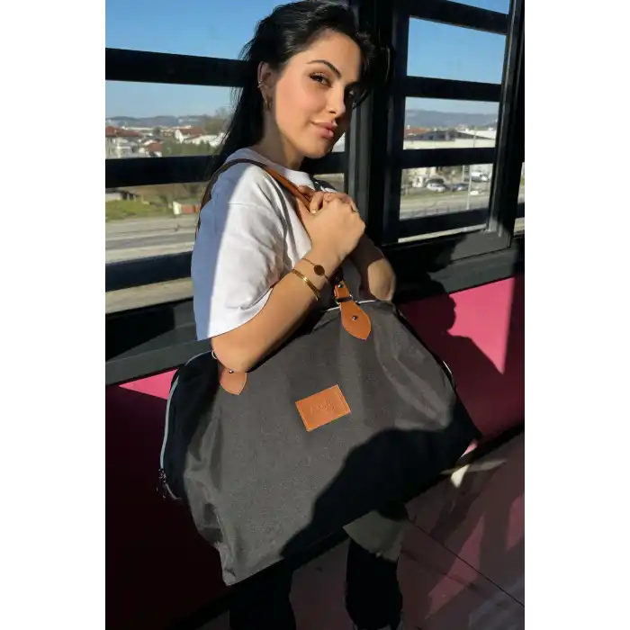 Siyah Renk Büyük Boy El Çantası/ Seyahat Çantası