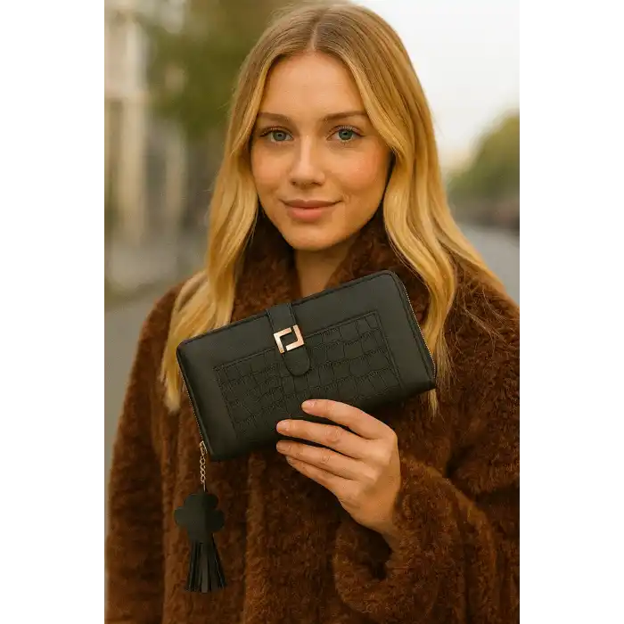 Siyah Renk Deri Kadın Cüzdan