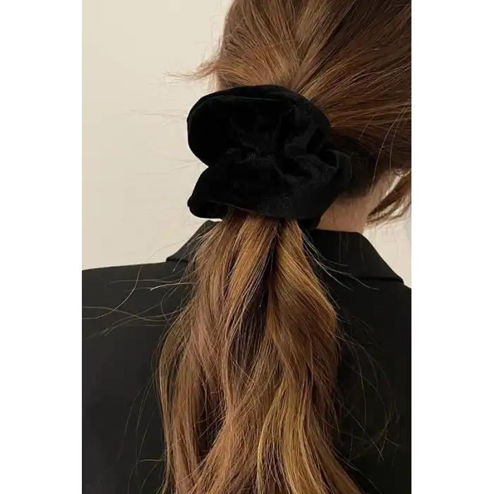 Siyah Renk Kadife Simit Toka