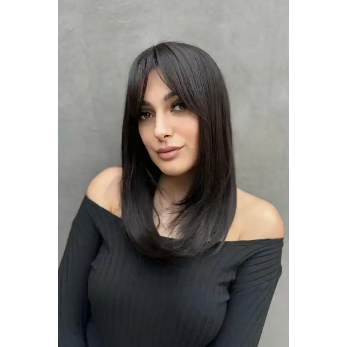 Kahve Renk Kahkül Detaylı Katlı Kesimli Peruk