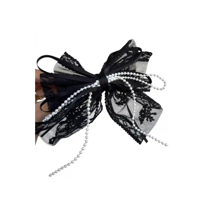 Siyah Renk Kurdele Figürlü İnci Detaylı Otomat Toka