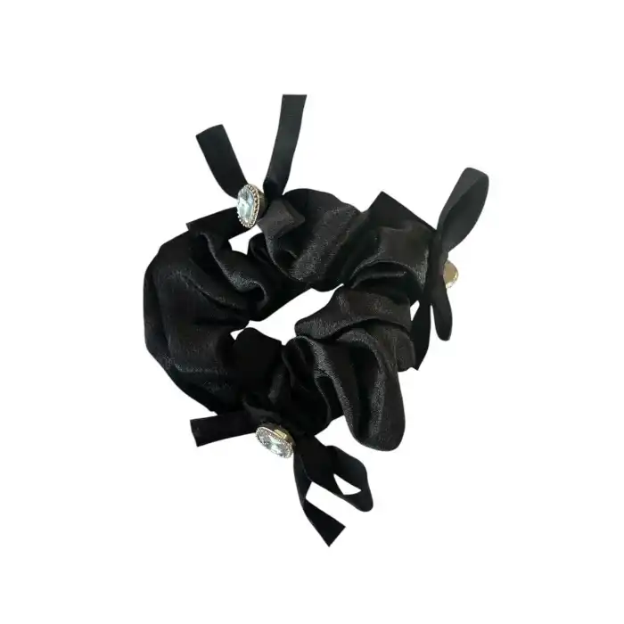 Siyah Renk Taş Detaylı Simit Toka