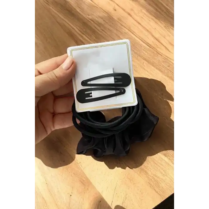 Siyah Renk Yan Toka Ve Lastik Toka Set