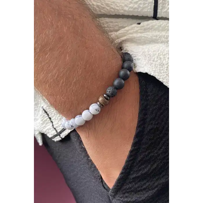 Siyah Ve Beyaz Renk Boncuk Detaylı Erkek Bileklik