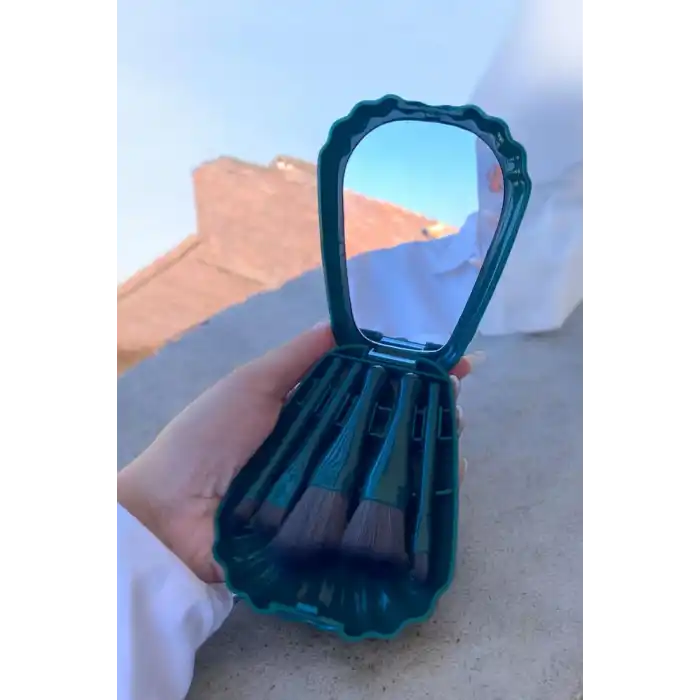 Yeşil Renk Deniz Kabuğu Figürlü Makyaj Fırçası/ Ayna Set