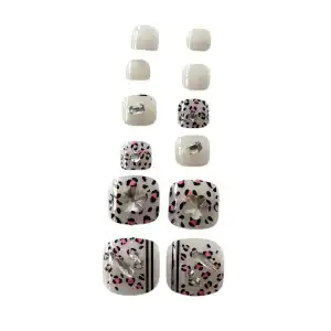 12li Karışık Renk Leopar Desenli Taş Detaylı Ayak Takma Tırnak