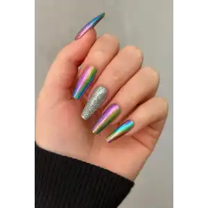 24lü Karışık Renk Simli Ve Hologramlı Takma Tırnak (Yapıştırıcılı)