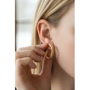 Altın Renk Burgu Detaylı Halka Küpe (Çift)