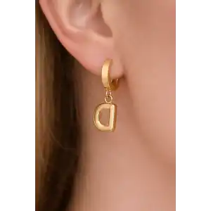 Altın Renk D Harf Çelik Küpe (Çift)