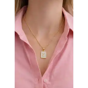 Altın Renk E Harf Çelik Kolye