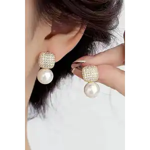 Altın Renk İnci Detaylı Küpe (Çift)