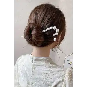 Altın Renk İnci Detaylı Topuz Toka