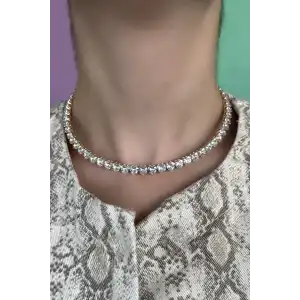 Altın Renk Kalp Detaylı Taşlı Choker Kolye