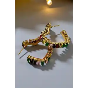 Altın Renk Kalp Figürlü Taş Detaylı Çelik Küpe (Çift)