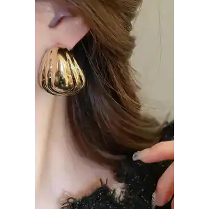 Altın Renk Metal Küpe (Çift)