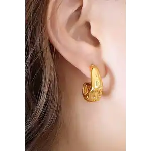 Altın Renk Metal Küpe (Çift)